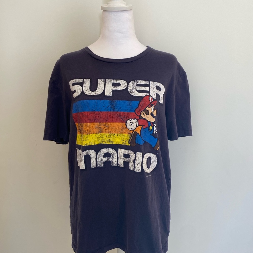 GAP Men’s Super Mario Graphic T-Shirt – 100% Cotton Size Large